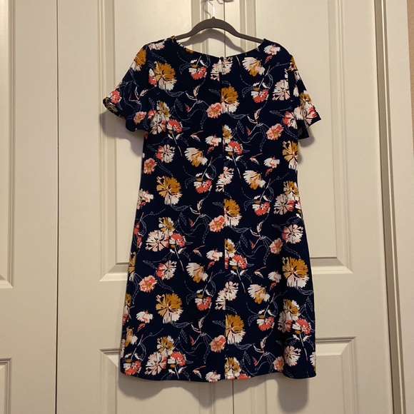 Floral print T shirt dress - Picture 2 of 3